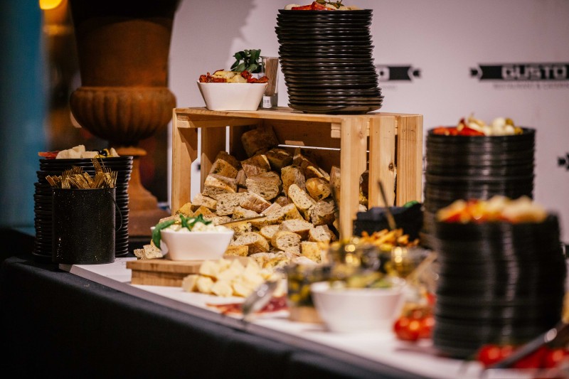 Gusto catering