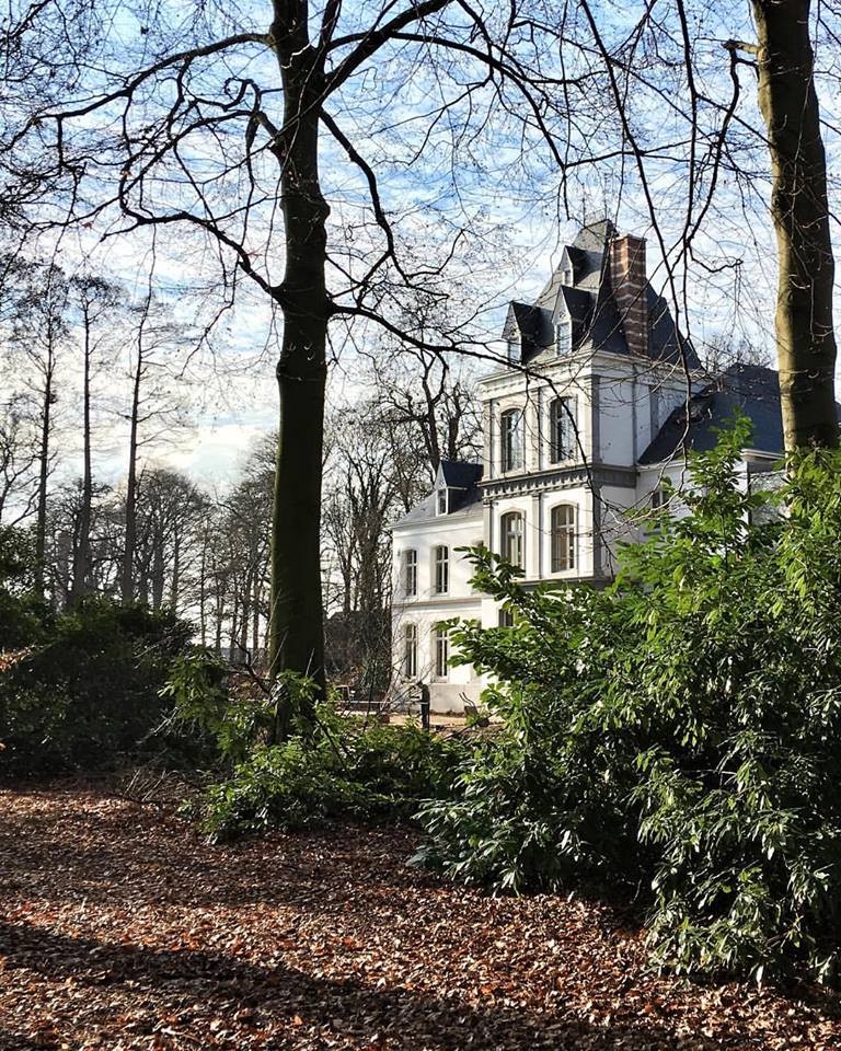 Salons Van Edel