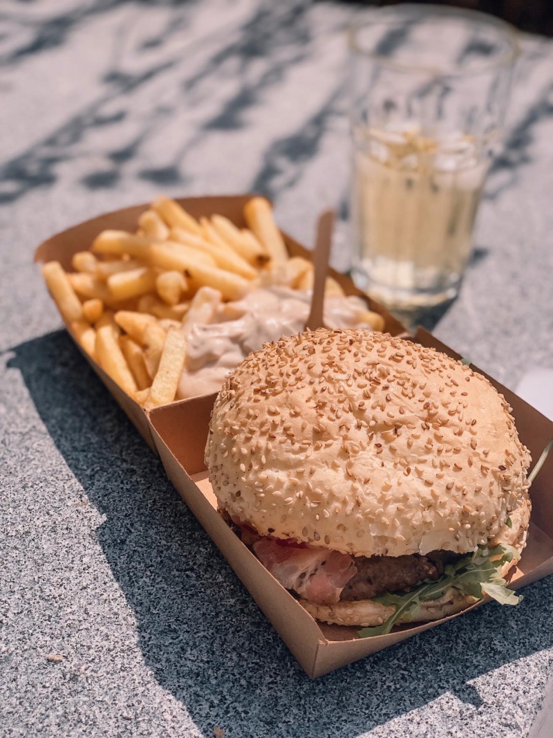 Burgers & Co