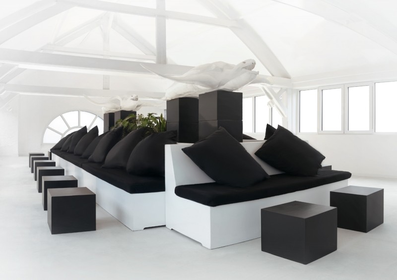 Zaal Lux