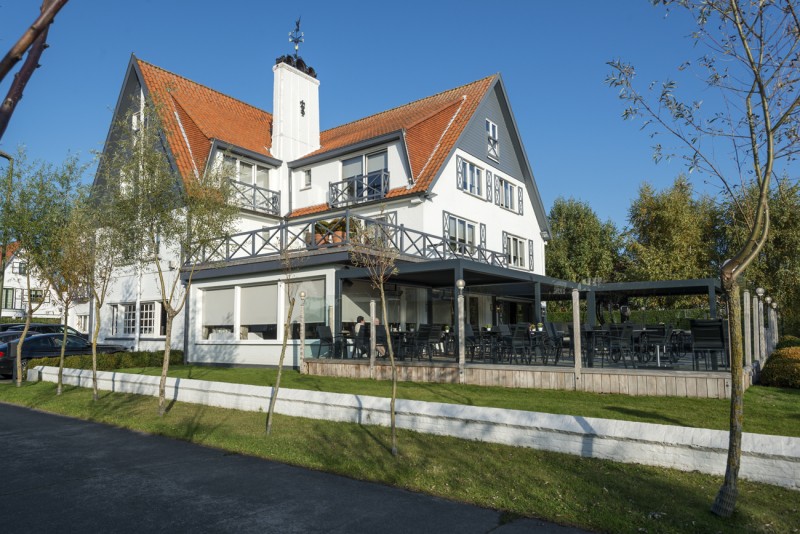 Lebeau Hotel