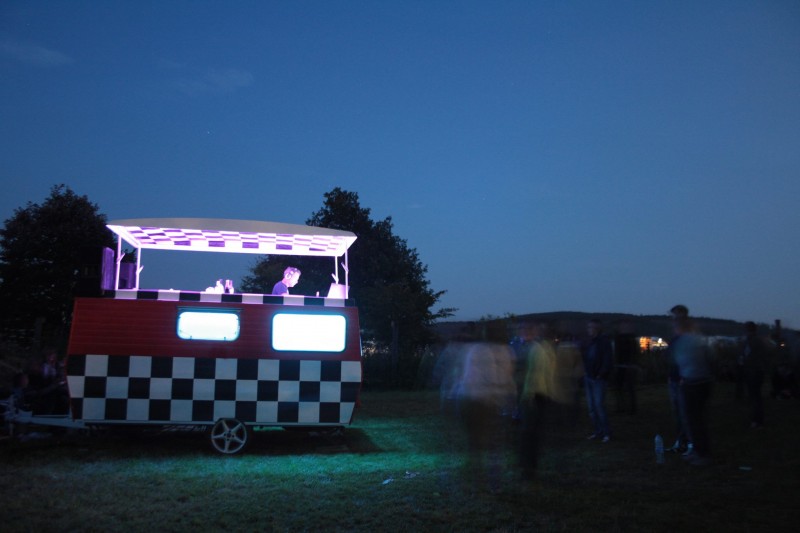 DJ Caravan