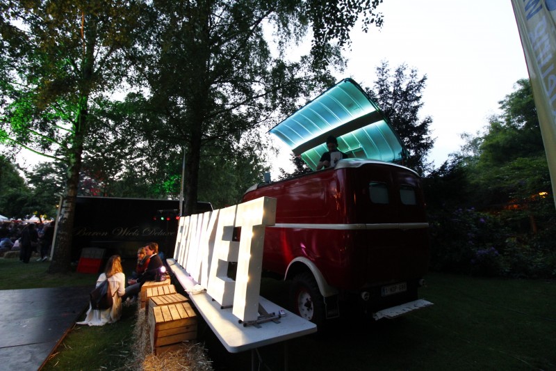 DJ Caravan
