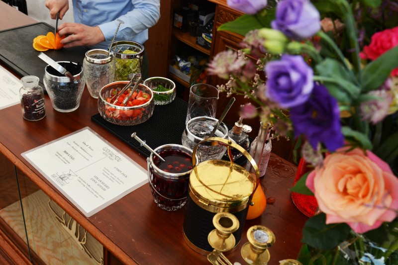 Bar Nouveau