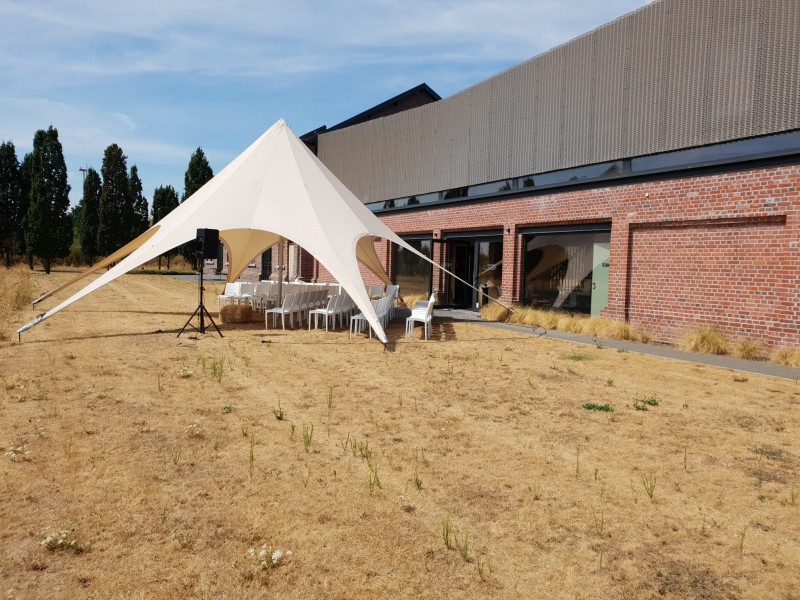 Paardenstallen