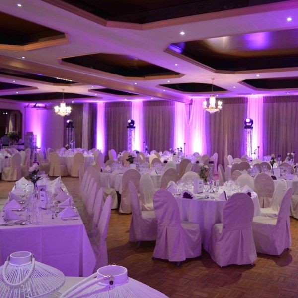 Salons Mantovani