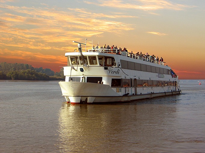 Rivertours