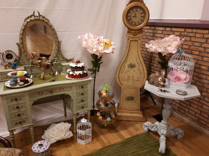 Nostalgic decoration