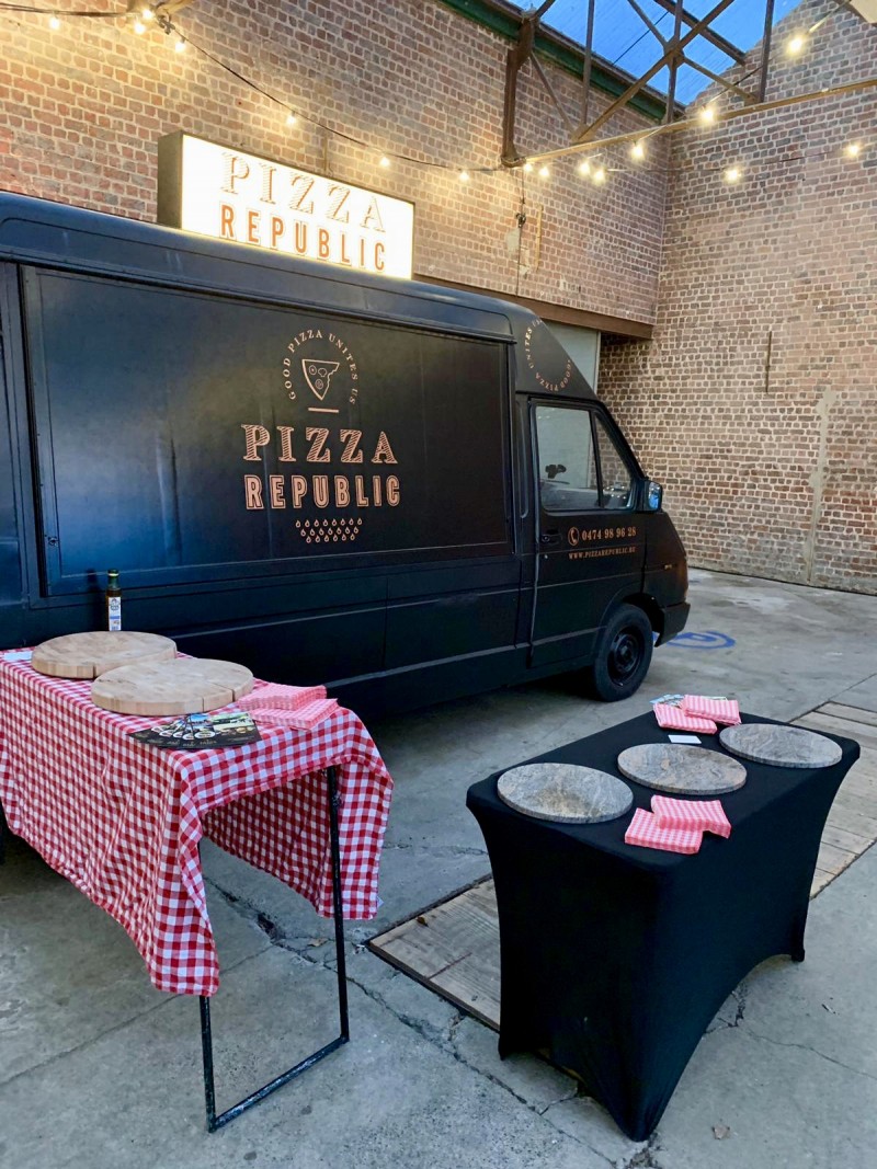 Pizza Republic