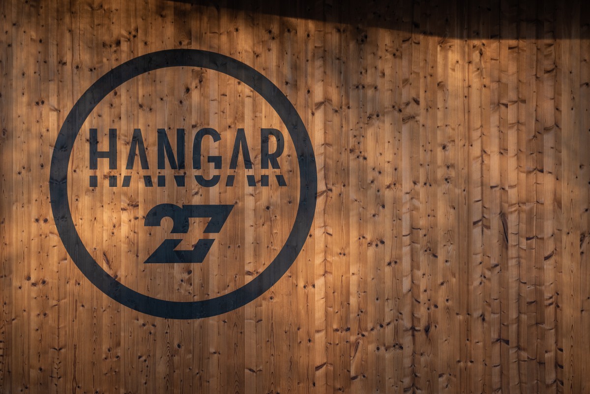 Hangar 27