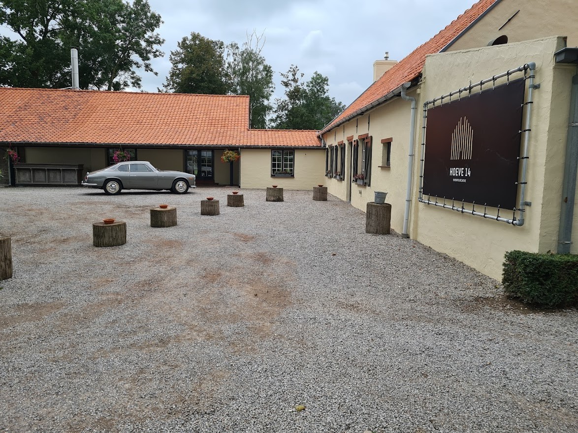 Hoeve 14