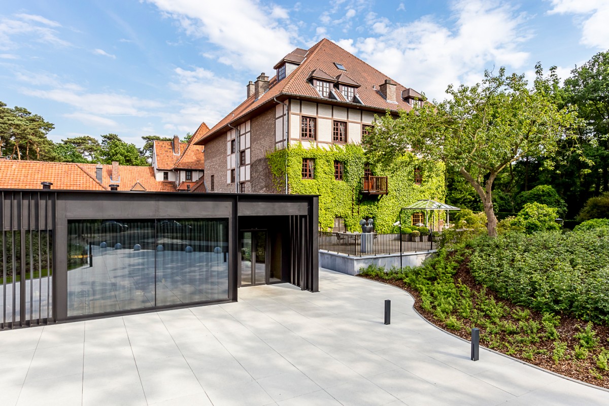 Hostellerie La Butte aux Bois