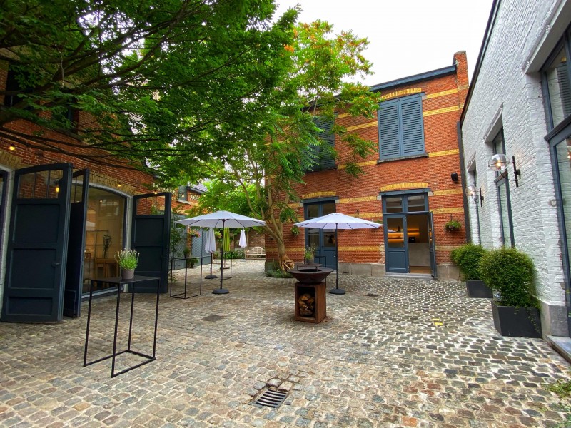 Salons Van Dijck
