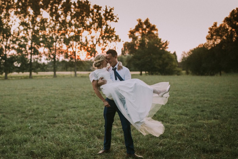 Romantisch, landelijk en met een vleugje boho: het trouwfeest van Lynn en Nico