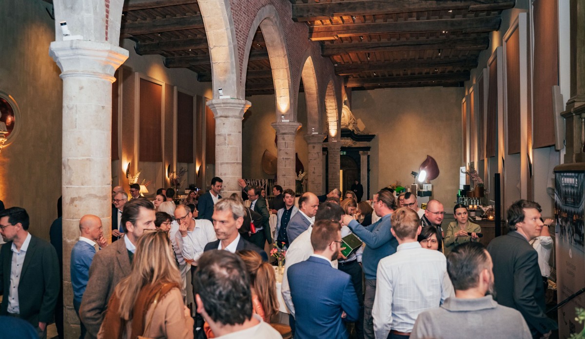 Bedrijfsfeest organiseren: 8 tips voor een geslaagd event