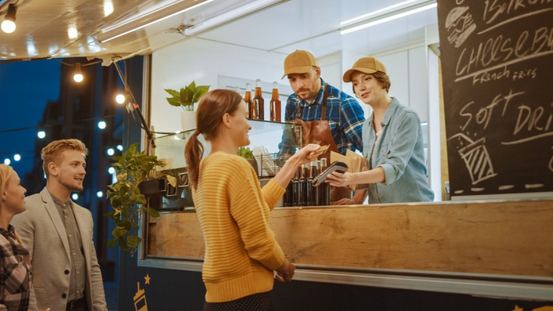 Een trendy foodtruck op jouw feest, hoeveel kost dat nu eigenlijk?