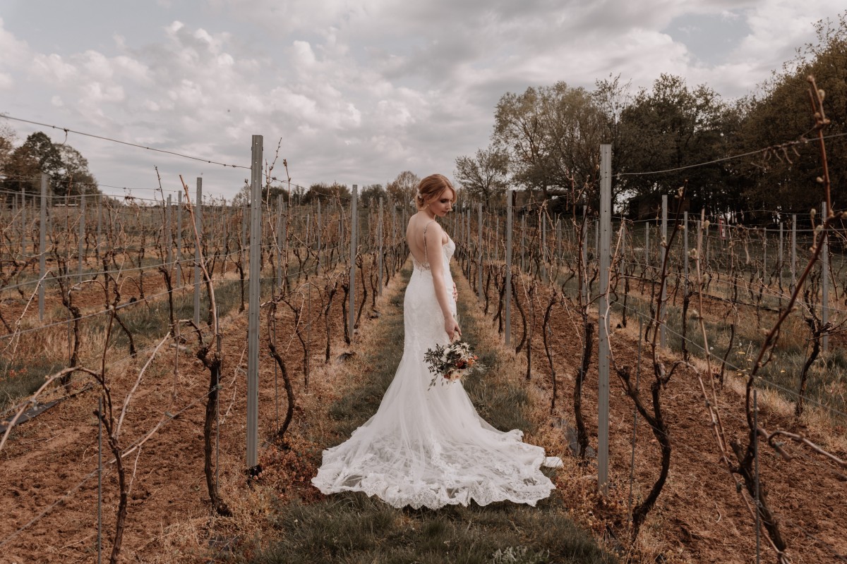 Een must see styled shoot voor elke lentebruid - Klassevol en helemaal in het teken van de lente